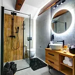 Kamelia-apartamenty Крыница-Здруй